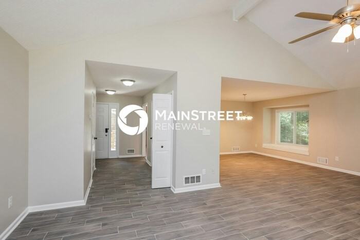 1255 Taramore Dr - Photo 2 of 18