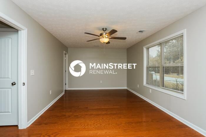 1677 Pheasant Drive - Photo 6 of 16