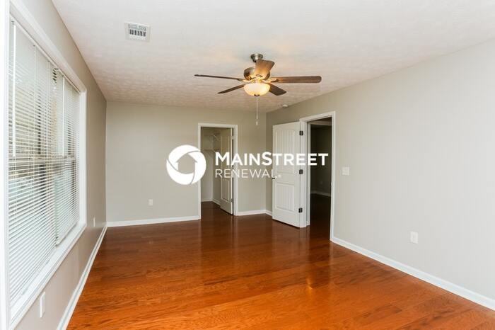 1677 Pheasant Drive - Photo 7 of 16