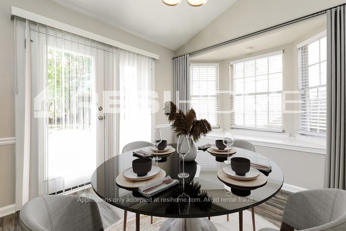 192 Antebellum Way - Photo 4 of 16