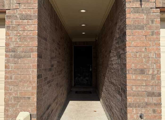 4005 Preferred Place - Photo 2 of 32