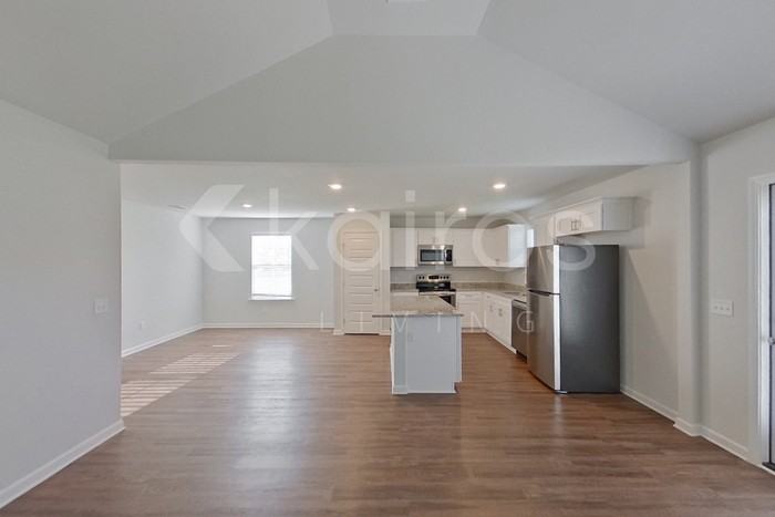 137 Western Red Cedar Dr - Photo 5 of 22