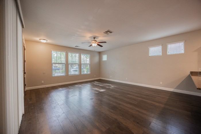 3314 E Sheffield Rd - Photo 6 of 32