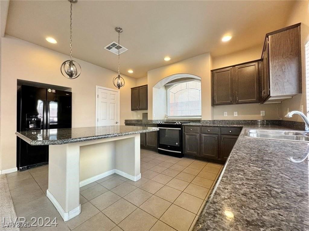 8173 Crimson Creek Ct - Photo 6 of 50