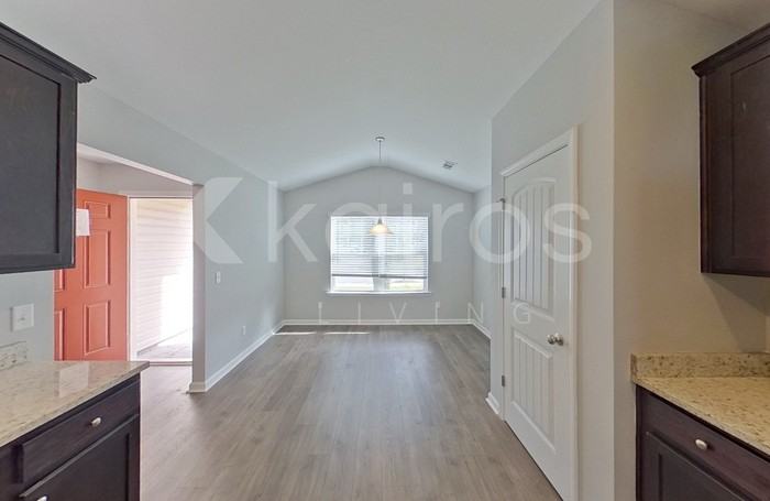 104 Ebenezer Bluff Way - Photo 7 of 19