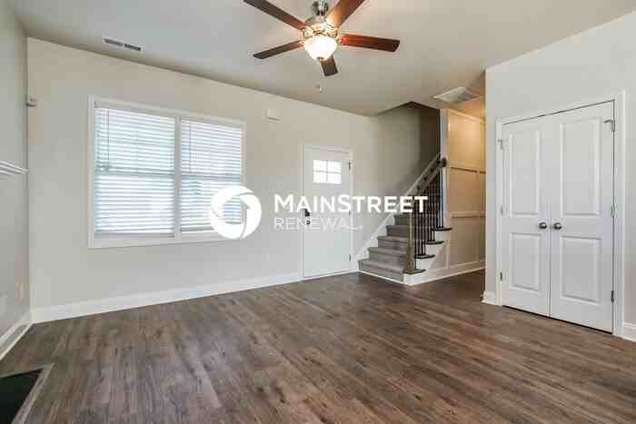 187 Day Lily St - Photo 4 of 17