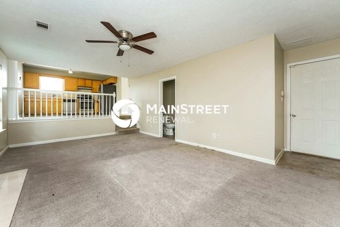 5795 Meadowview Rd - Photo 3 of 16