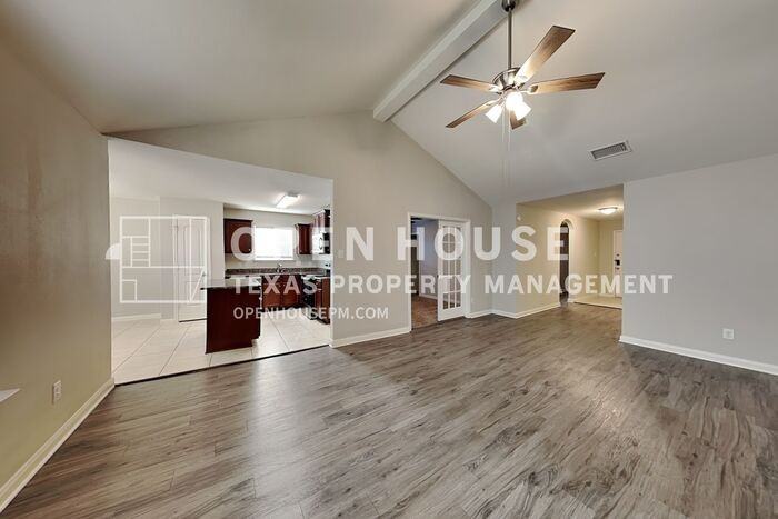 6309 Trinity Creek Drive - Photo 5 of 21