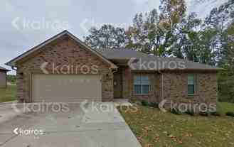 560 Lexington Road - Photo 1 of 1