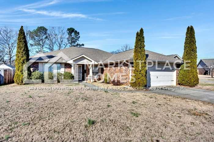 220 Fields Pond Dr - Photo 2 of 20