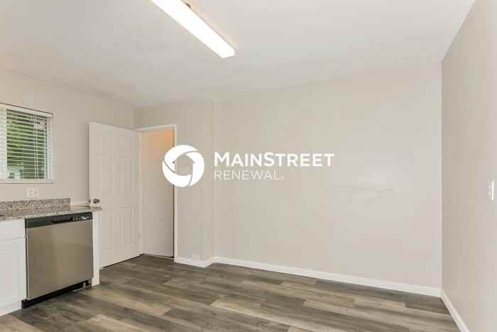 330 Moule Dr - Photo 6 of 17