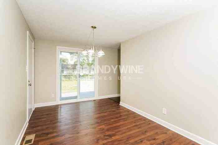 3336 Corey Dr - Photo 7 of 19