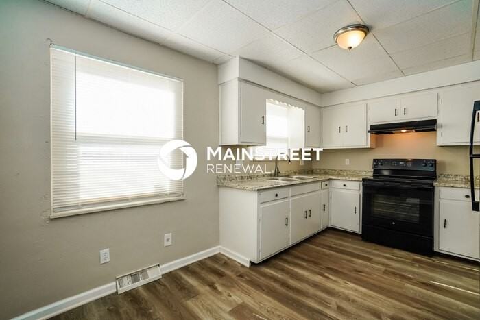 2727 Hafton Rd - Photo 6 of 18