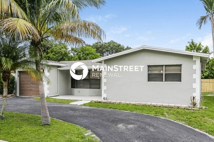 5011 Nw 17th St - Photo 2 of 16