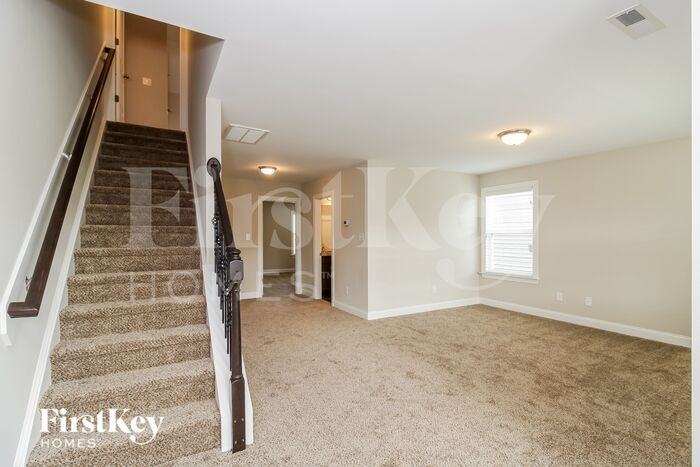 2207 Talon Drive - Photo 3 of 15