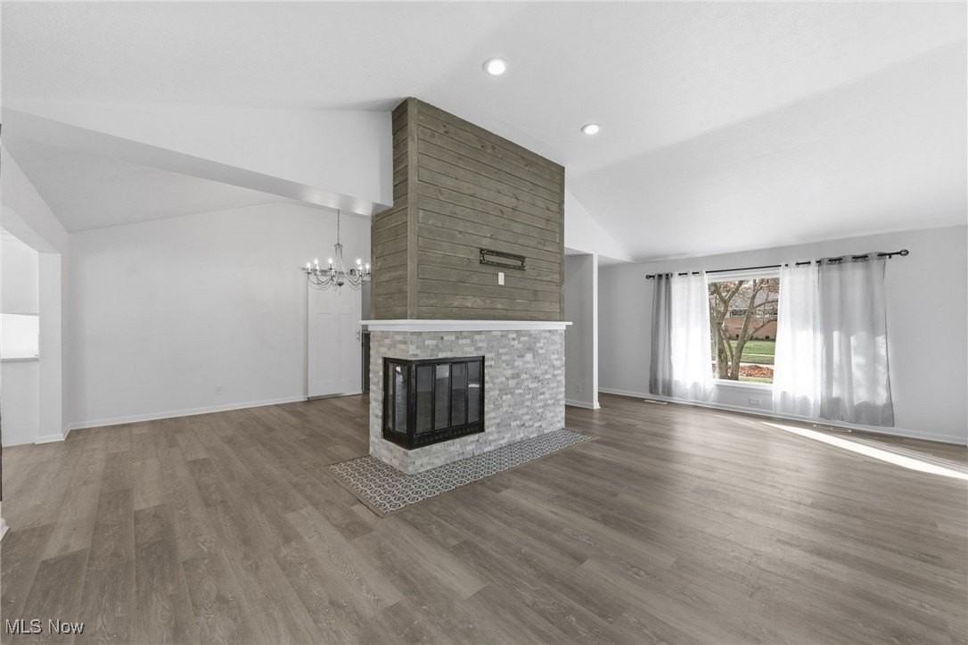 6677 Crenshaw Dr - Photo 4 of 32