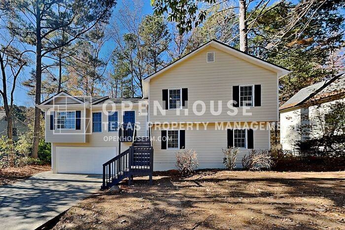 3094 Calumet Circle Northwest