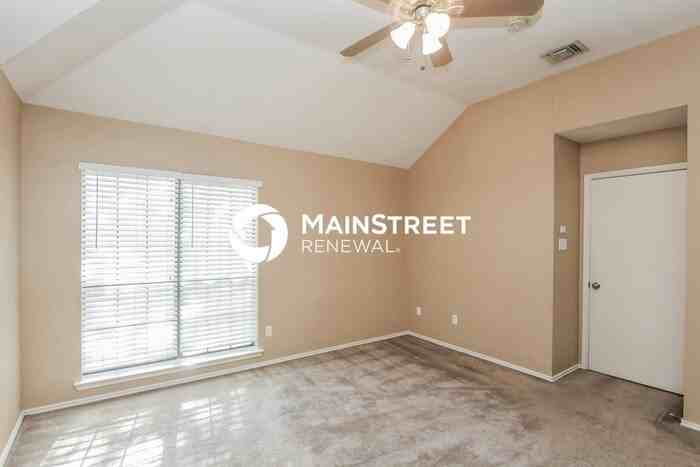 4031 Rocky Ledge Dr - Photo 6 of 17