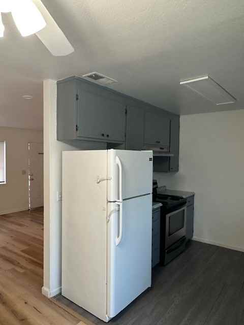 2687 Calariva Dr - Photo 7 of 31