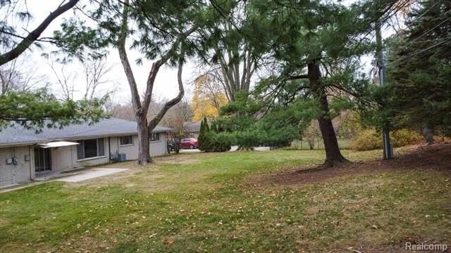 851 Helston Road - Photo 2 of 29