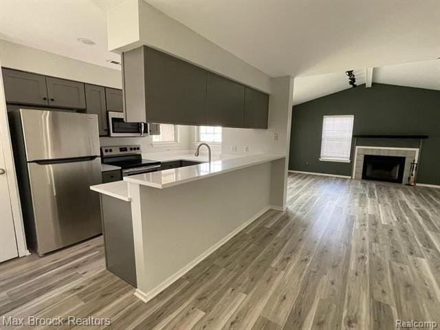 6635 Bellows Ct - Photo 3 of 13