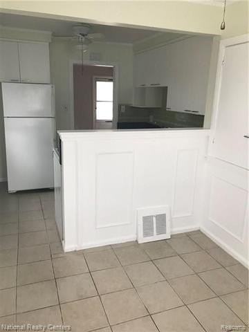 3845 Ziegler St - Photo 5 of 5