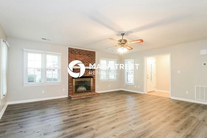 5313 Westrock Dr - Photo 3 of 16