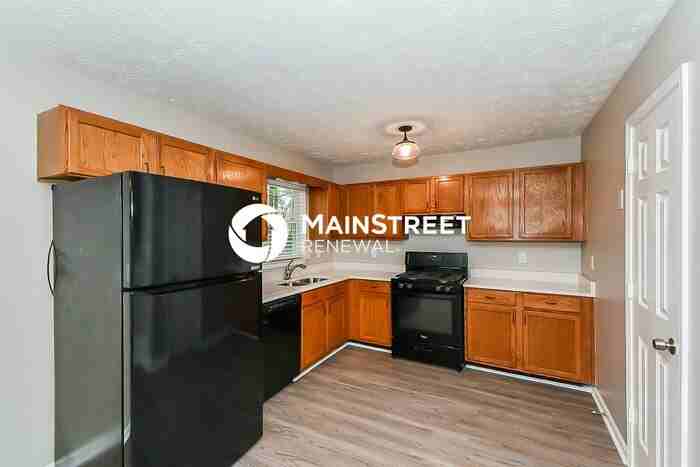 780 Silverthorne Cir - Photo 6 of 16