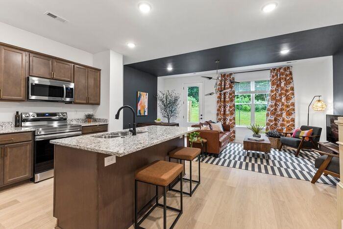 9165 9165 Chapman Trace Way - Photo 4 of 30