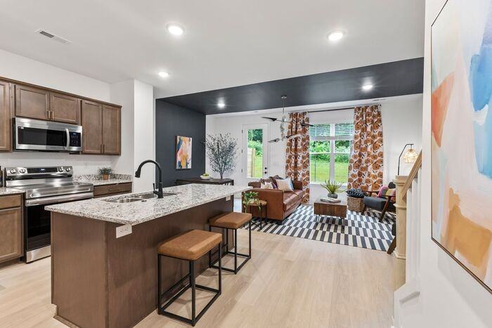 9165 9165 Chapman Trace Way - Photo 7 of 30