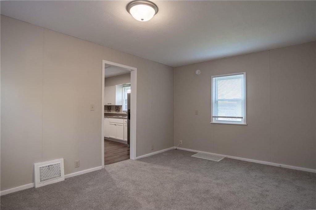 608 7th Ave S - Photo 5 of 13