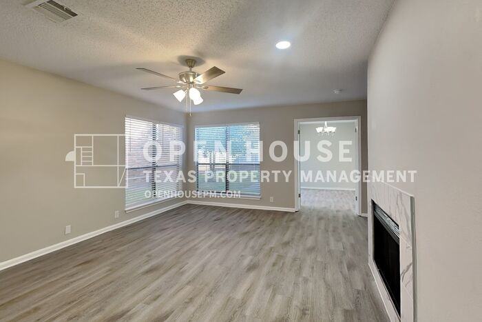 1708 San Francisco St - Photo 5 of 21