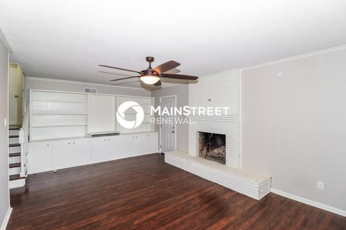 3569 Arsenal St - Photo 2 of 21