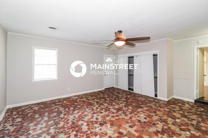 3569 Arsenal St - Photo 7 of 21