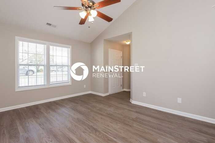 5113 Limewood St - Photo 3 of 16