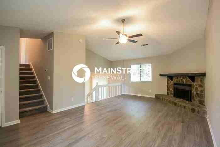 733 Emerald Forest Cir - Photo 2 of 18