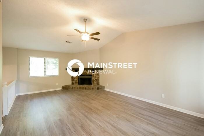 733 Emerald Forest Cir - Photo 4 of 18