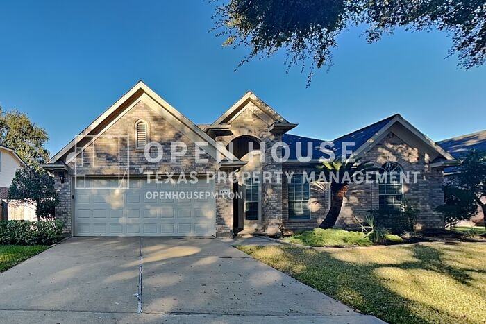 1114 Woodley Bnd - Photo 2 of 21