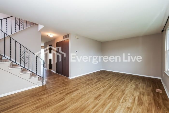 7598 Mount Whitney - Photo 3 of 14