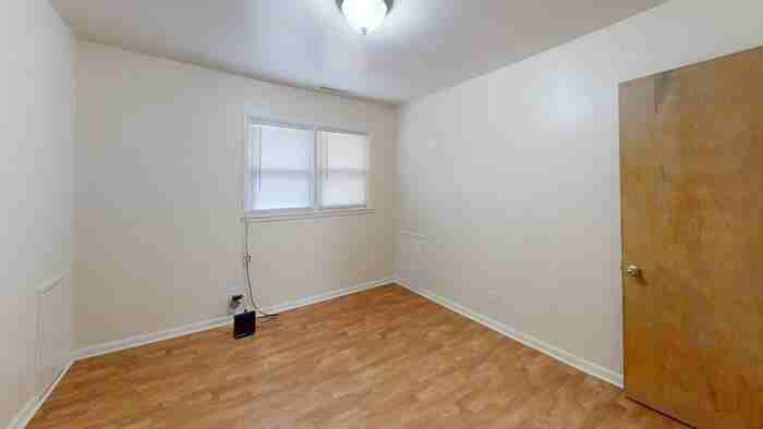 610 9th Street Northwest #3 - Photo 5 of 10