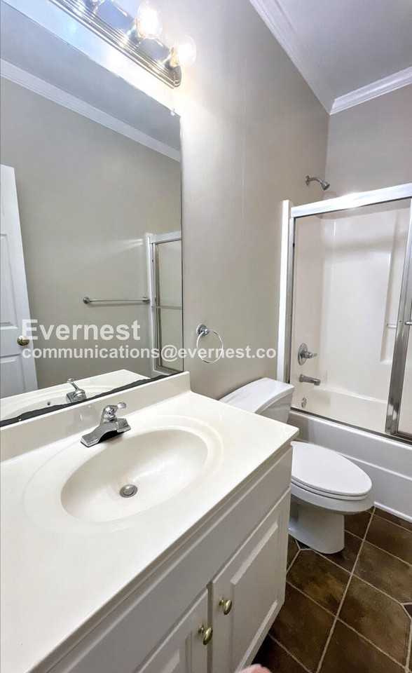 101 Bush St - Photo 6 of 19