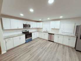 2933 Port Royal Ln - Photo 1 of 1