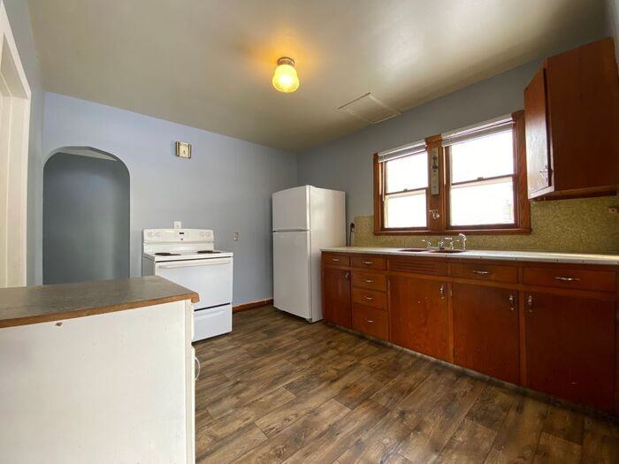 308 Pennsylvania Avenue #3 - Photo 7 of 21