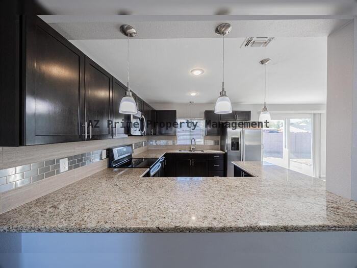 1619 E Whitton Ave - Photo 6 of 23