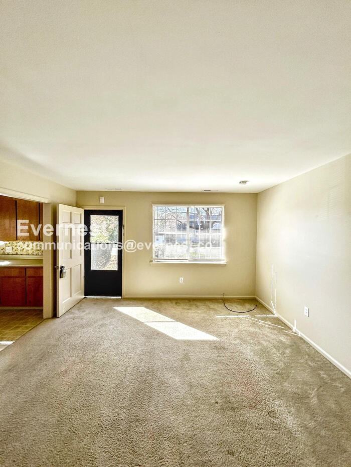 206 Cambridge Pl - Photo 4 of 16