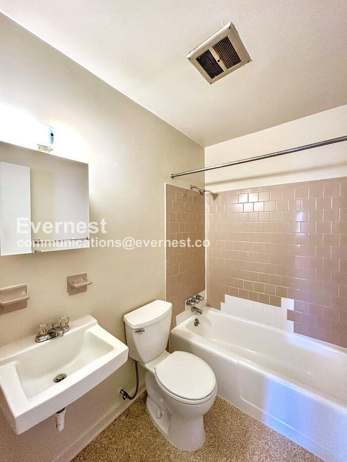 206 Cambridge Pl - Photo 6 of 16