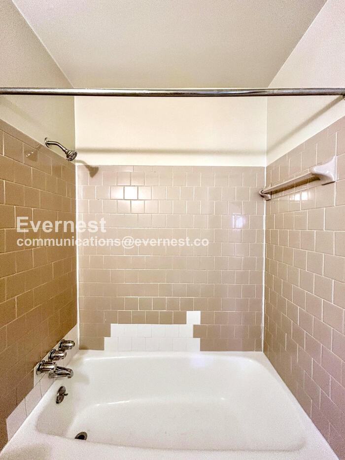 206 Cambridge Pl - Photo 7 of 16