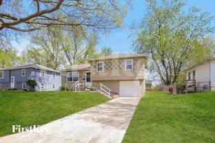 4135 North Jackson Avenue - Photo 1 of 1