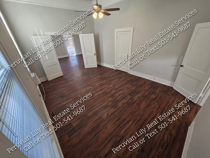 305 E 7th St #2 - Photo 7 of 14