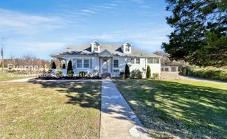 featured image of 1618 Hickory Valley Road